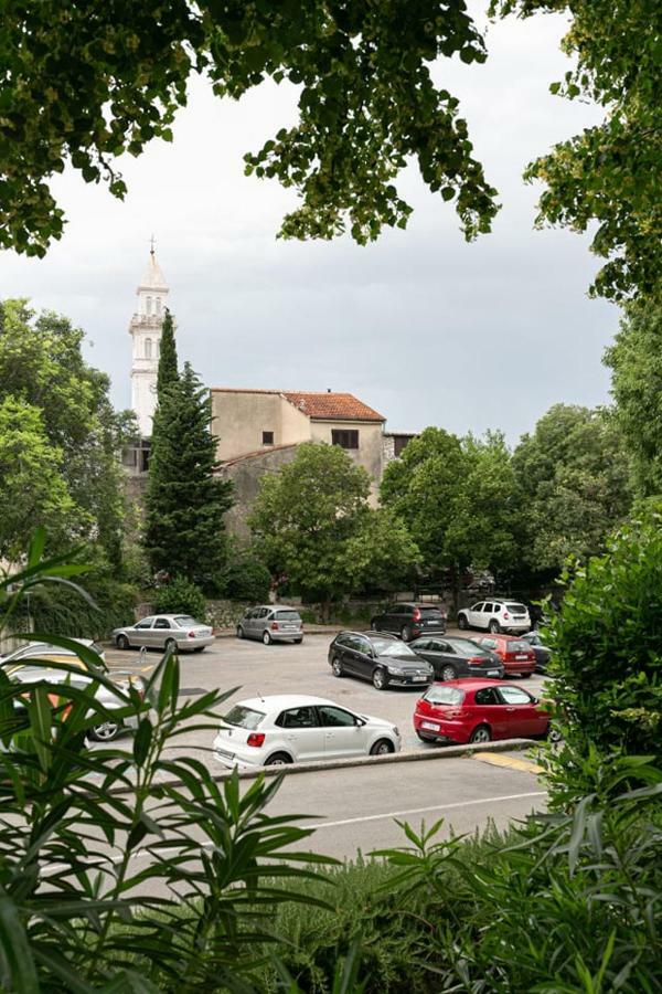 Studio Apartman Old Town Novi Vinodolski Exterior photo