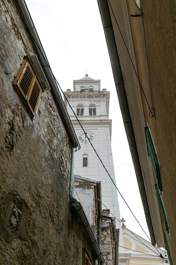 Studio Apartman Old Town Novi Vinodolski Exterior photo